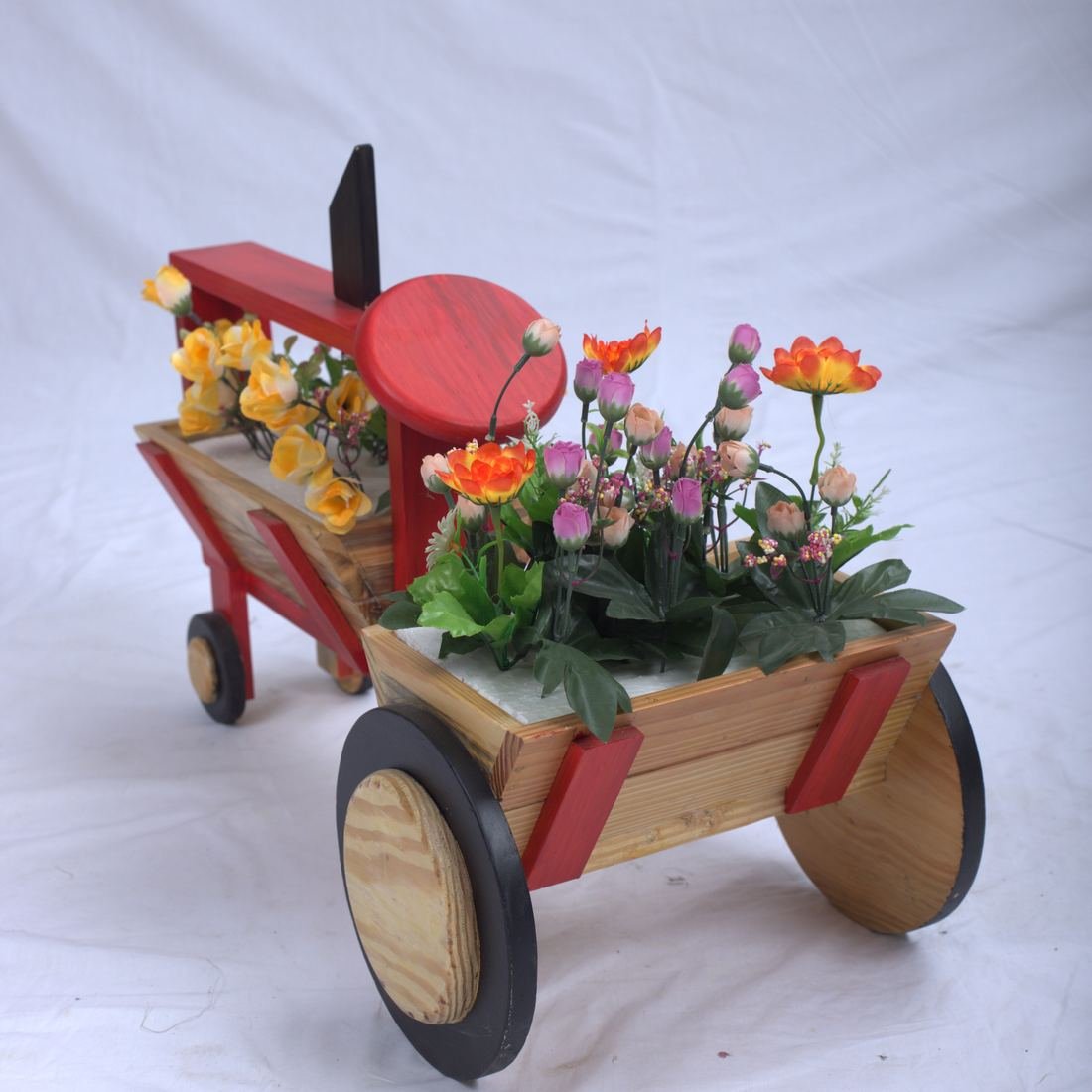 3 Wheel Flower Decor by Grains Home Pakistan