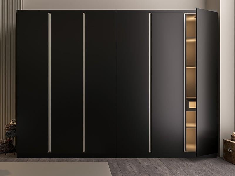 Farbe Wardrobe photo 2