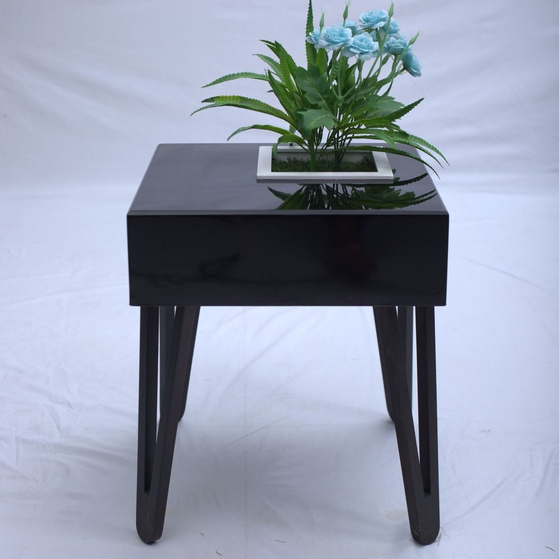 Flower Table photo 4