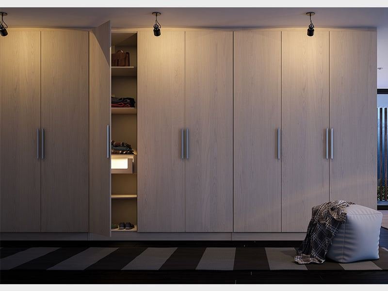 Frey Wardrobe photo 7
