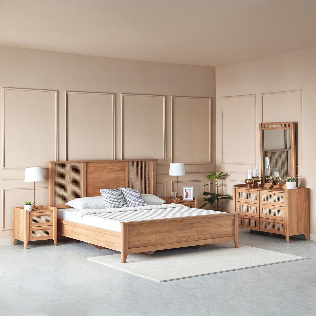 Java 5-Piece King Bedroom Set by Grains Home Pakistan